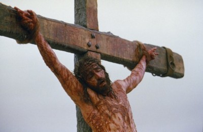 Detalle escabroso de la crucifixión Detalle escabroso de la crucifixión