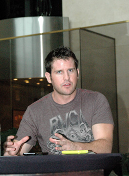 Richard Kelly explica las razones de Pride and Prejudice and Zombies