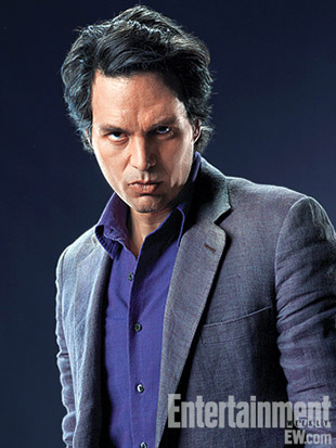 Fotos de carnet de un cantante heavy teñido de los 80 y de Bruce Banner con cara arrebatadora