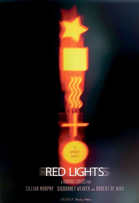 Otro cartel m&aacute;s de Red Lights de Rodrigo Cort&eacute;s