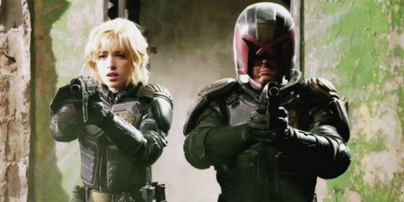 Anderson y Dredd se preparan para matar