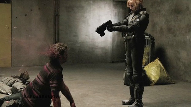 La Juez Anderson (Olivia Thirlby) aplica la ley... a pedir a Cáritas