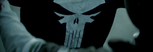 El logo que se ve en el corto