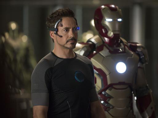 ¿Qué control puede efectuar Tony Stark sobre la nueva armadura de Iron Man?