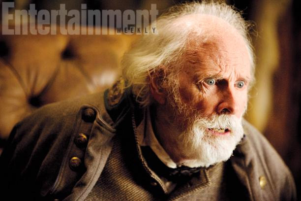 Walton Goggins y Bruce Dern