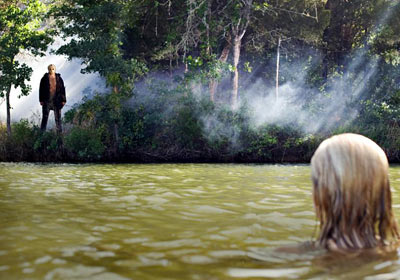 Jason Voorhees de paseo por Crystal Lake