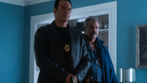 Vince Vaughn y Mel Gibson en Dragged Across Concrete