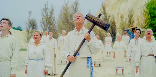 Fotograma del nuevo trailer de Midsommar