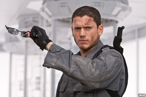 20100524-re4-wentworth-miller.jpg