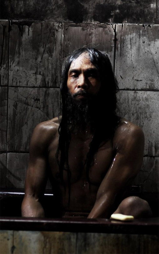 Este que veis aquí es Prakoso (Yahan Ruhian) en Berandal a.k.a. The Raid 2